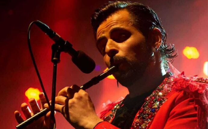 SEYRAN İSMAYILHANOV’DAN KALBİNİZE DOKUNAN EŞSİZ BİR GÖSTERİ