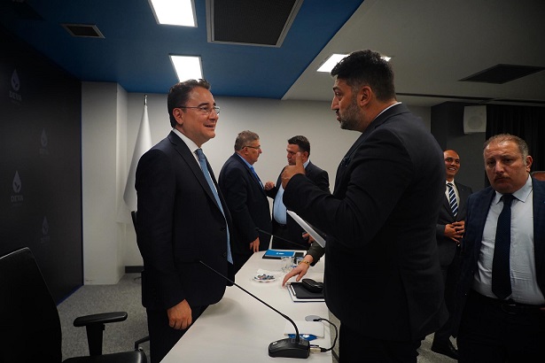 E-Haciz Uygulamasına Sert Eleştiri: “Esnafı Silkeleyen Sistem Telefolan Bir Millete Dönüşüyor”