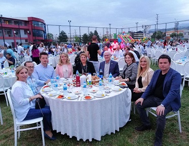 Güler Buğday yazdı; YERİ DOLMAYAN DOSTLARI HERGÜN DAHA ÇOK ÖZLÜYORUZ.