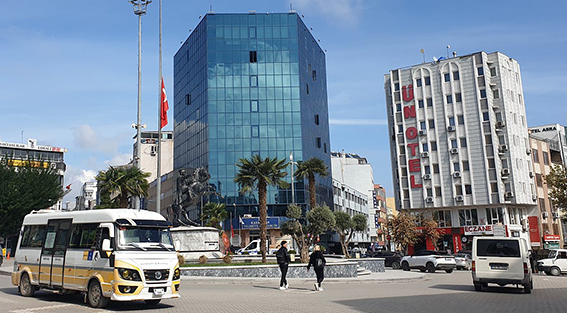 “Belediye Başkan Yardımcısı İlyas Aksoy görevine başladı”