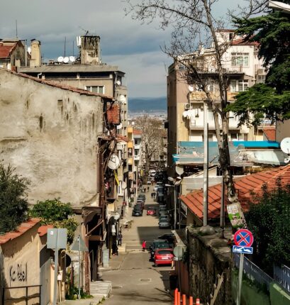 KEMAL MUHTAR İLK YILINDA GAZİAKDEMİR’E DAMGA VURDU..!!