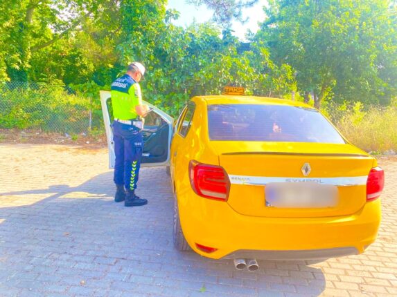 Trafik Güvenliği İçin Jandarmadan Yoğun Denetim – Fethin 572. Yılı Kutlu Olsun