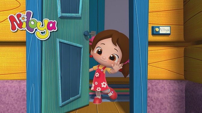 Niloya “Kulağına Küpe Olmak” ile Hem Eğlendiriyor Hem Bilgilendiriyor