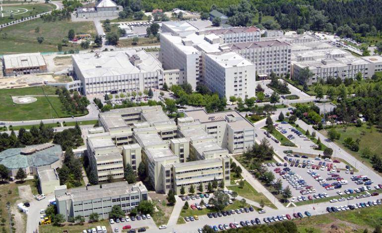 Uludağ Üniversitesi Tıp Fakültesi Öğrencileri Göllüce Köyü’nde Sağlık İçin Sahadaydı