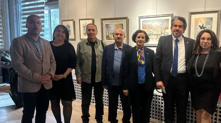 Baharın Coşkusu Sanatla Buluştu: Erdoğan Dedeoğlu’ndan Karma Resim ve Seramik Sergisi