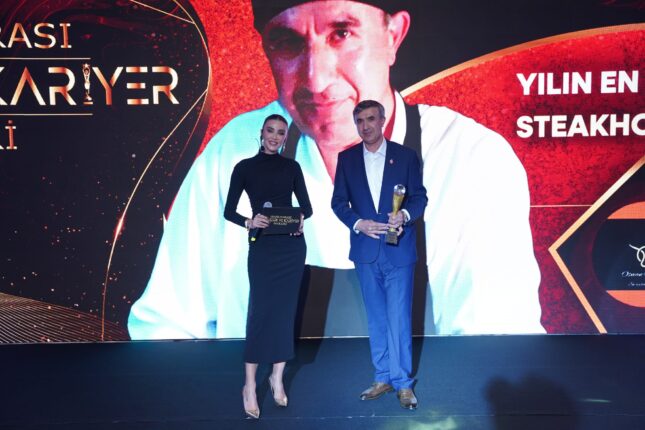 Yılın Kasap Chef’i Osman Aydın Oldu!   Uluslararası Başarı ve Kariyer Ödülleri’nde Gastronomi Dünyasına Damga Vurdu