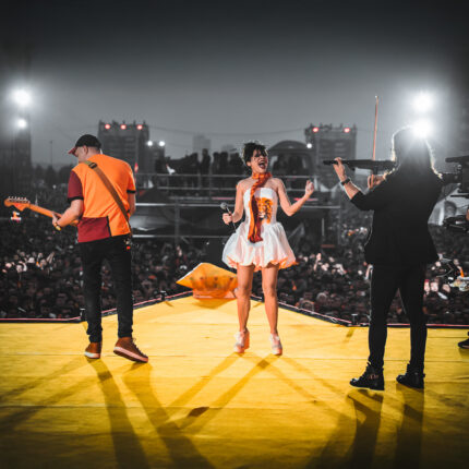 Aydilge, Şampiyonluk Kutlamasında Hem Coşturdu Hem Ağlattı