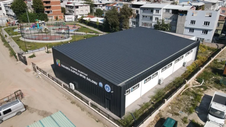 “Bir Prefabriklik Değil, Bir Fikirsizlik Açılıyor!”