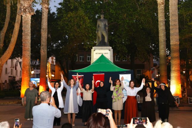Mudanya’da Tiyatro ve Musikiyle Tarihe Saygı Duruşu