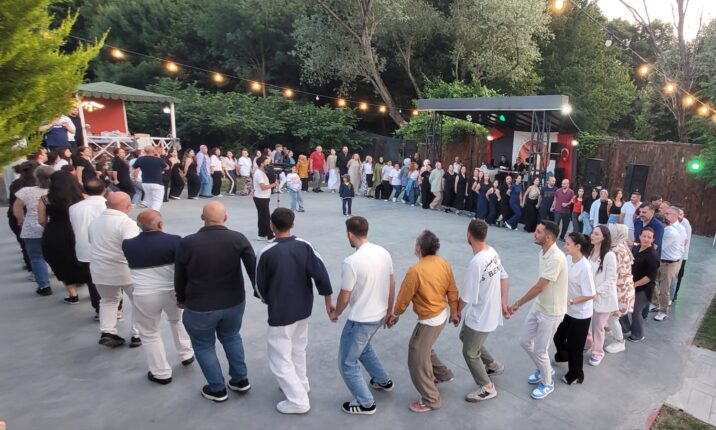 İSTAD’dan Coşkulu Yaz Festivali: Arhavililer İstanbul’da Horonla Yazı Karşıladı