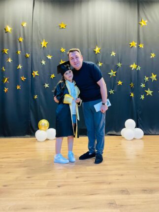 EKOL KOLEJİ’NDEN ANLAMLI TAKDİR: “KURUCUYA SAYGI ÖDÜLÜ” NİSA İNCİ’YE VERİLDİ