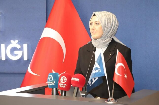 Anahtar Partisi’nde Kadınlar Neden İstifa Ediyor? Peş Peşe Gelen İstifalar Tepki Çekti, Gözler Bursa İl Başkanı Fikret Aslan’da!