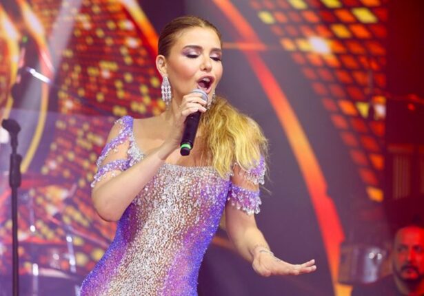 Peri Masalı Gibi Gecede “Kristal Gülben” Antalya’yı Büyüledi!