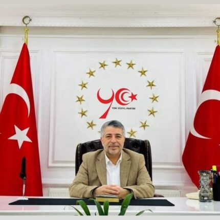 YENİ YÜZYIL PARTİSİ İSTANBUL KADIKÖY İLÇE BAŞKANLIĞINA SİYADİN SERTKAYA ATANDI