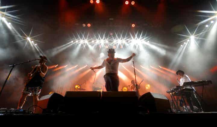 ATHENA’DAN BTC TURK VADİ AÇIKHAVA’DA UNUTULMAZ YAZ AÇILIŞI!