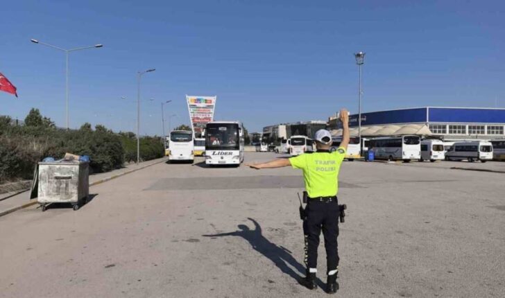 andarma Trafik Timlerinden Bayram Dönüşü Denetimleri: Güvenli Yolculuk İçin Sahadayız