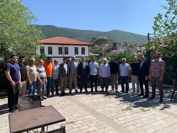 “Din Görevlilerinin Sessiz Feryadı Sakarya’da Dile Geldi”