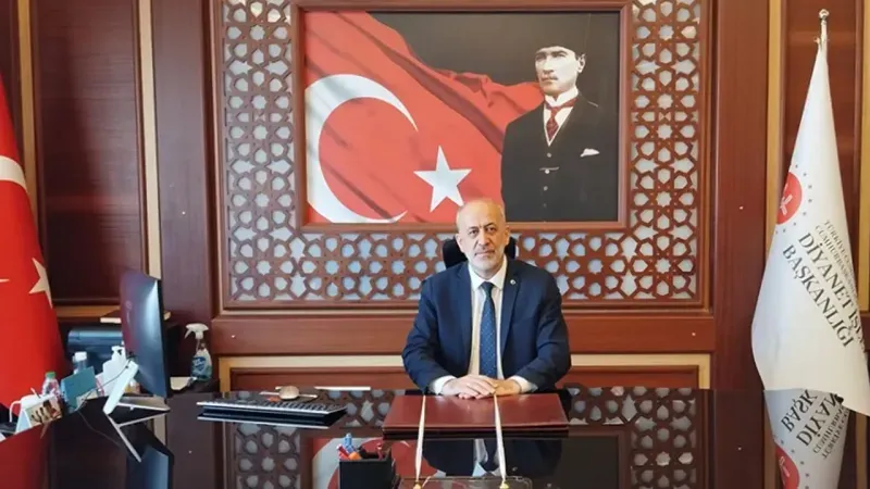 DİYANET VAKFI ÜZERİNDEN ALGI OPERASYONUNA TEPKİ: “BU KAFA İLE GİDERSENİZ TOPLUMDA YERİNİZ OLMAZ”