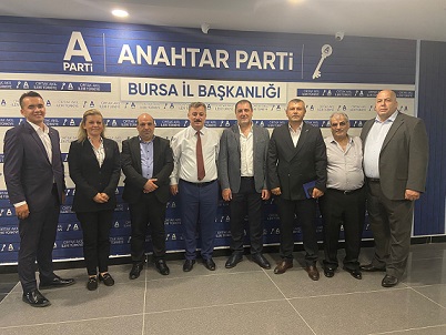 Anahtar Parti Bursa Teşkilatı Bayramlaşma Programında Sert Mesajlar: “Köylünün Hakkını Yedirmeyiz!”