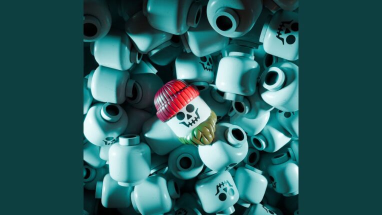 AGAB’den “INTERLUDE 87” Parçasına Yapay Zekâ Destekli Klip!