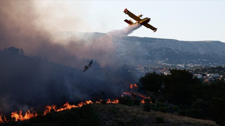 “BÜYÜK YANGINLARIN ARKASINDA KÜRESEL RESET PLANI VAR!”