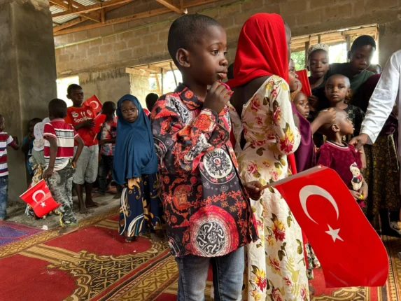 Afrika’daki Müslümanları gurbetçiler unutmadı!