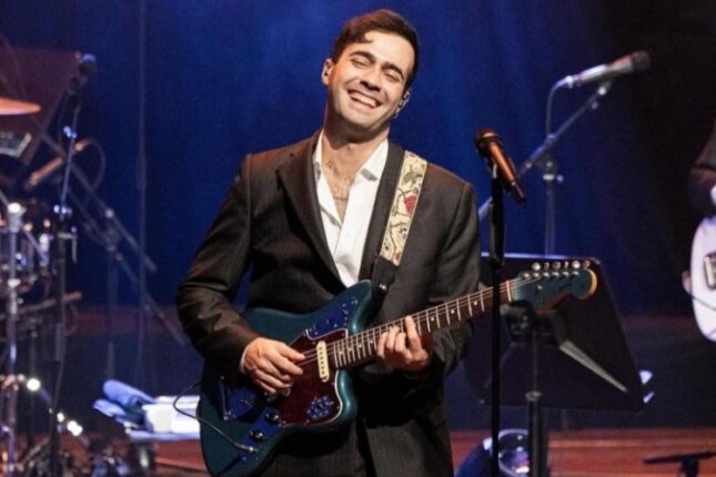 MERT DEMİR’DEN BURSA’DA UNUTULMAZ KONSER!