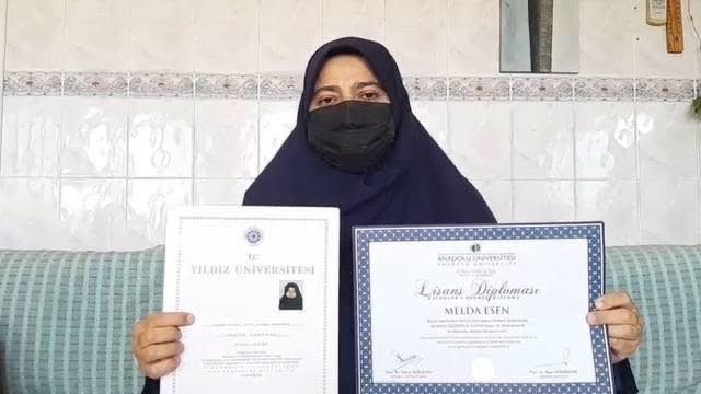 Yalova’da Azmin Simgesi: 53 Yaşındaki Melda Sarıtaş Esen, 13. Üniversitesini Birincilikle Bitirdi