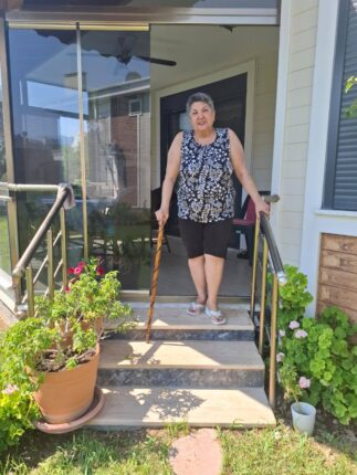 ZORU BAŞARMAK ZORUNDAYIM. ÇÜNKÜ ÜLKEMDE YAŞATILAN FAŞİZME, HALKLARIN HAKKINI GASPEDENLERE KARŞI AYAKTA KALMAK, DİRENMEK MECBURİYETİNDEYİM.