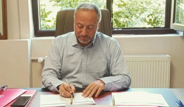 HASAN KARABULUT’TAN SERT ÇIKIŞ: “BU OYUNU EL BİRLİĞİYLE BOZALIM!”   AKP, MHP, DEM HARİÇ! GERİYE KALANLARA TARİHİ GÖREV DÜŞÜYOR!