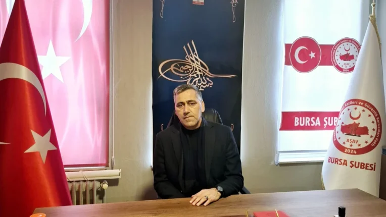 Binlerce Kişi Şehitler İçin Buluştu