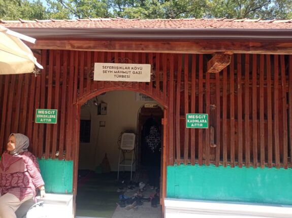 “Gözcü Mahmut’u Anma ve Köy Hayrı’na” Yoğun İlgi…