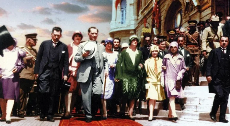 Lozan’ın 102. Yılında 29 Ekim Kadınları Derneği’nden Güçlü Mesaj: “Cumhuriyet’i Laiklik ve Eşitlikle Yaşatacağız”