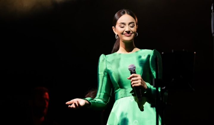 Elif Buse Doğan Yaz Konserlerine Hız Kesmiyor!