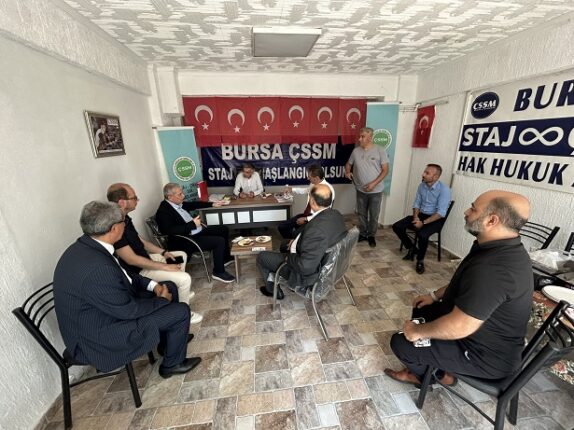 “ÇIRAKLAR UNUTULDU, BİZ UNUTMAYACAĞIZ!” – GELECEK PARTİSİ’NDEN STAJ MAĞDURLARINA DESTEK ZİYARETİ