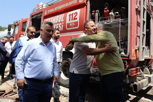 “Milletimizin Yanındayız, Yaralarımızı Birlikte Saracağız”