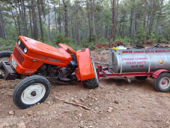 Sedat Aydın’ın Traktörü Alevlere Yenik Düştü