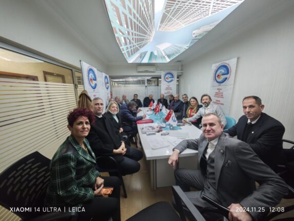 Gönül Boran Özüpak: “Emekli de Emekçi de Mutsuz, İktidar Kör ve Sağır!”