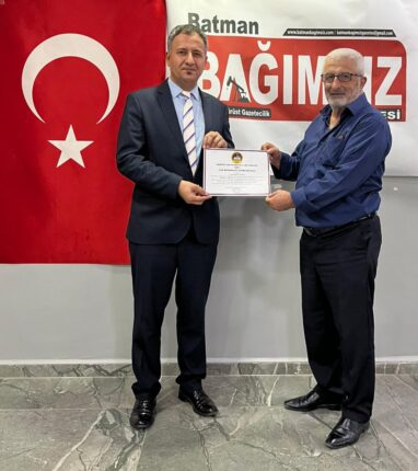 GMC BATMAN İLÇE BAŞKANLARI MAZBATALARINI ALDI