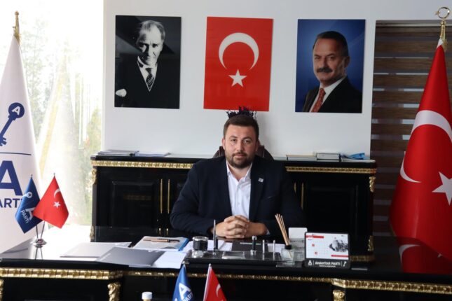 “Üretici Zararına Satıyor, Tüketici Pahalıya Yiyor”