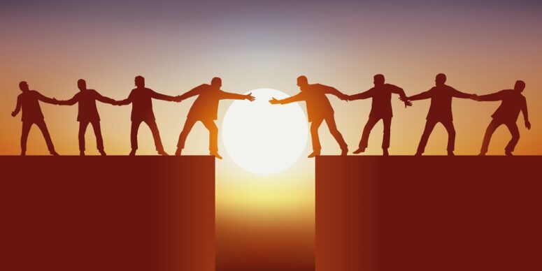 Kutuplaşma Yorar, Kucaklaşma İyileştirir