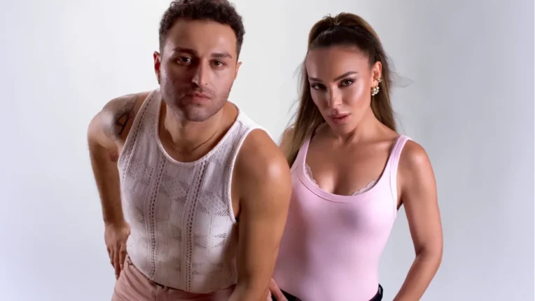 “AŞKIN YENİSİ”!!! ZİYNET SALİ & RIZA SARITAŞ’TAN YAZA DAMGA VURACAK…