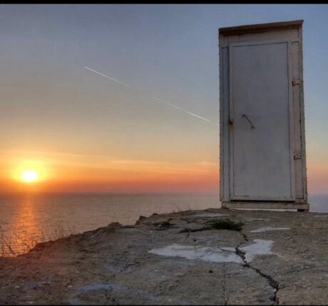 “Kapalı Kapılar…”