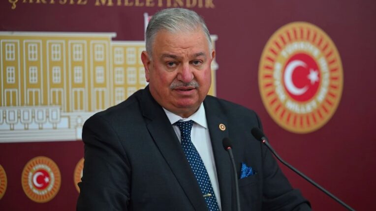 Doğan Bekin: “Ceylanpınar-Kızıltepe Yolu Beş Yıldır Tamamlanamadı”