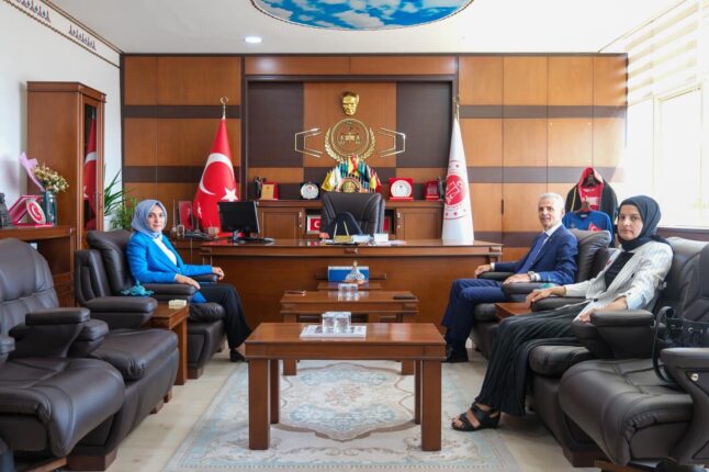 Karaman Valisi’nden Cumhuriyet Başsavcısına Ziyaret