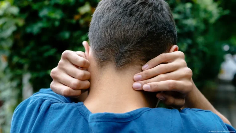 Çocuklarımızı Zehre Teslim Etmeyelim