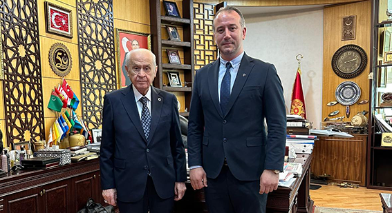 “Muhtarlarımızı Siyasete Malzeme Yaptırmayız!”