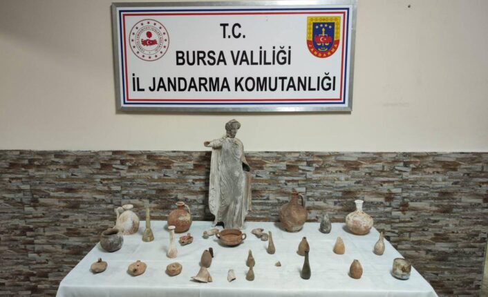Bursa’da FETÖ, Organize Suç, Kundaklama ve Tarihi Eser Kaçakçılığı Operasyonları