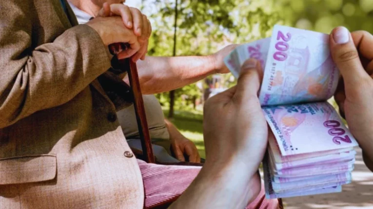 HÜRSEN Genel Başkanı Kuruoğlu: “Emeklilik Sistemi Çıkmaz Sokakta, Seyirlik Değil Dram Yaşanıyor!”