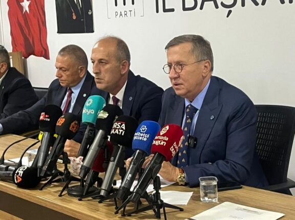 Yanlışa Ortak Olmayız! Kaosa Sürükleyenlerden Hesap Soracağız!